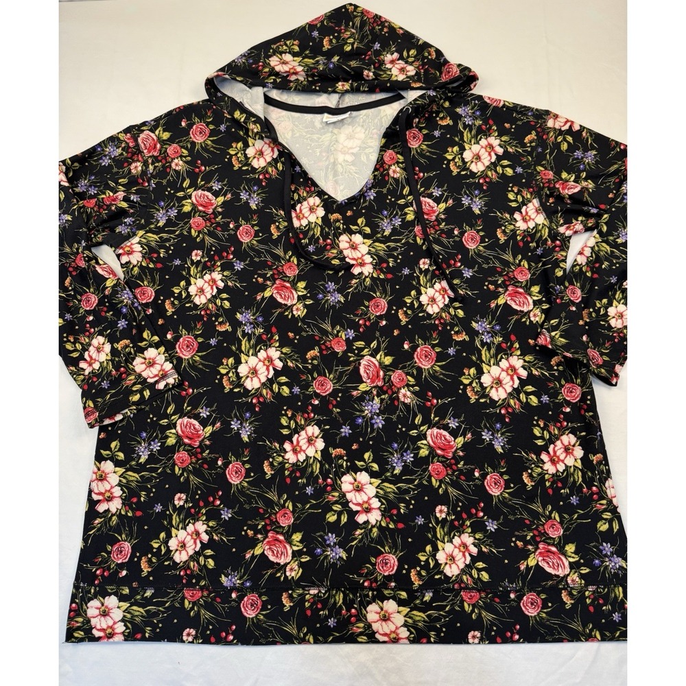 LuLaRoe 2XL Eliza Long Sleeve Top with Bold Floral Pattern Romantic Rose GUC